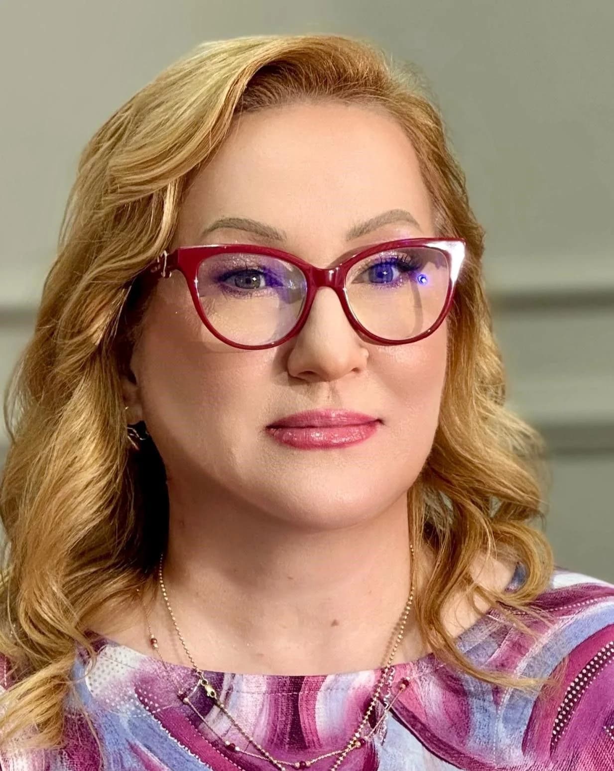 Specializat în Profesor de Engleză - Carmen Badea